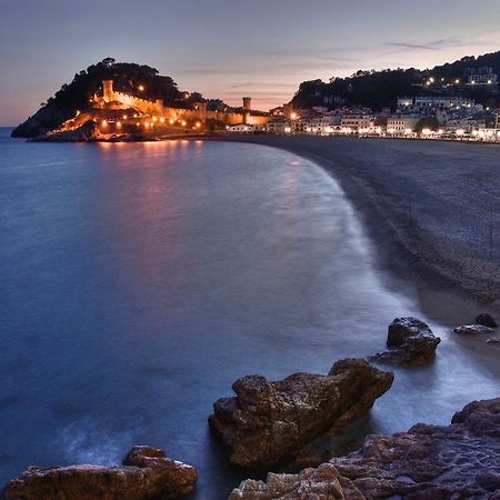 Lets Holidays Tossa De Mar Beach Apartment Esterno foto