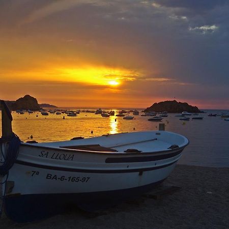 Lets Holidays Tossa De Mar Beach Apartment Esterno foto