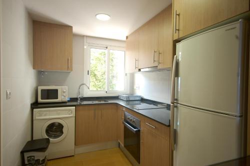 Lets Holidays Tossa De Mar Beach Apartment Esterno foto