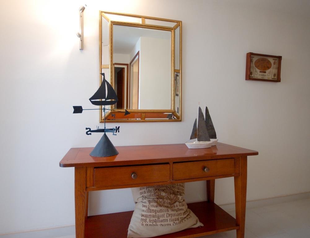 Lets Holidays Tossa De Mar Beach Apartment Esterno foto